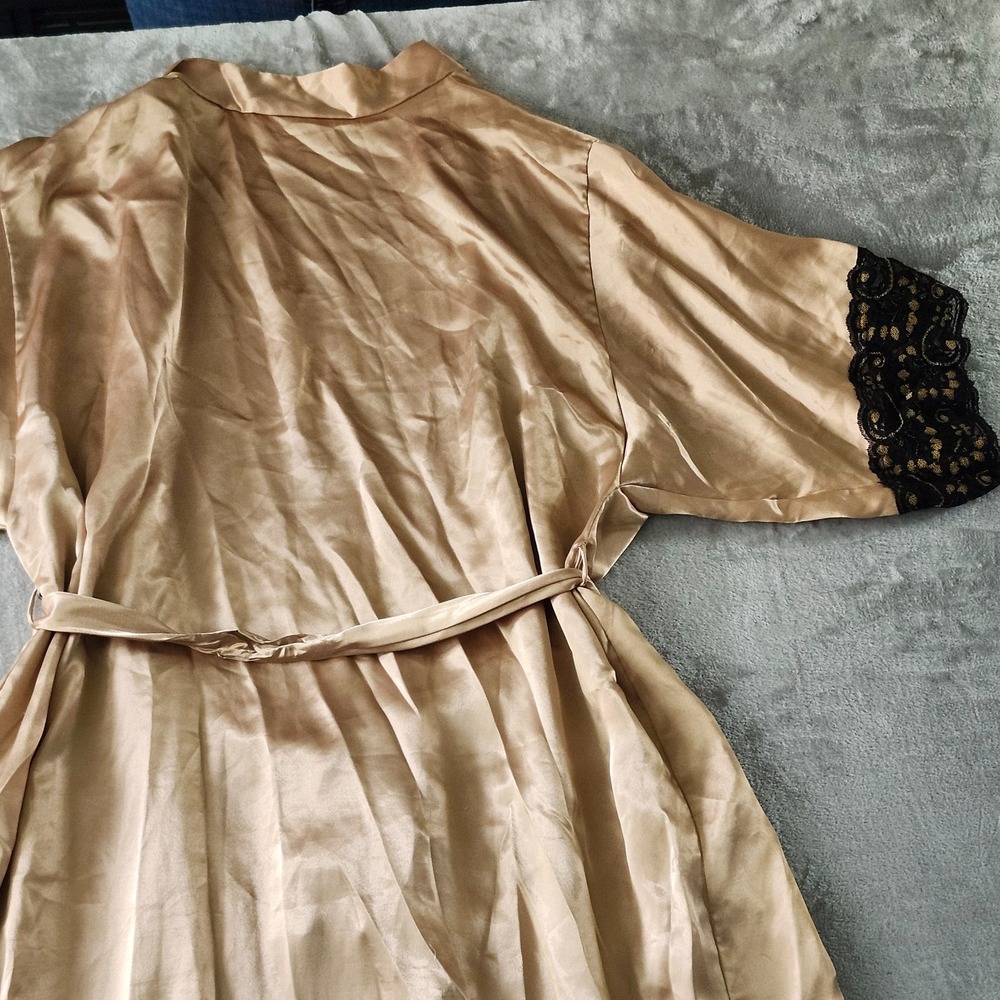 VTG Made In USA Dreamtime Gold And Black Lace Robe w/ Belt Size M Goddess - Picture 12 of 15
